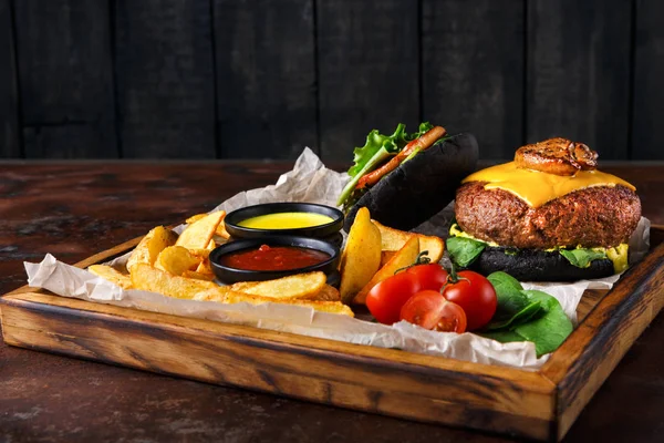 Take away burger menu on wooden tray — Stock Photo, Image
