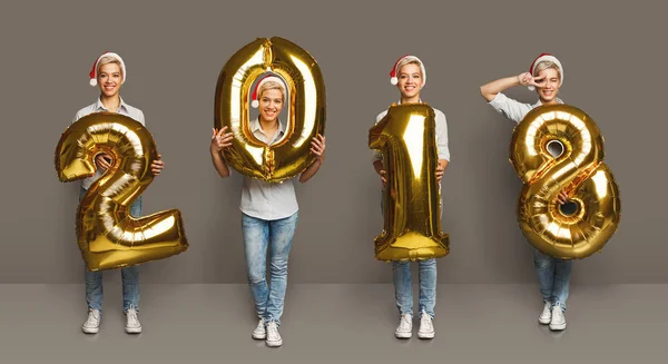 Collage de fille avec 2018 nombre ballons portraits — Photo