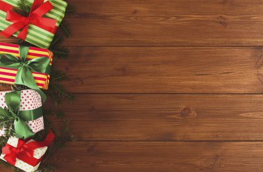 Renkli Noel mevcut kutulara için ahşap arka plan