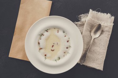 Tatlım mantar en iyi manzaralı lezzetli krem çorba