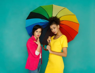 Azur studio geçmiş vasıl poz iki endişe kız arkadaşım