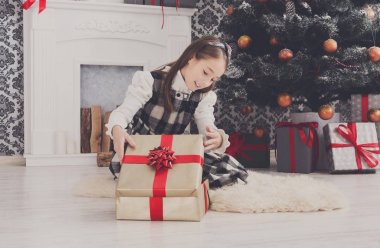 Güzel kız çıkartıyorum Noel hediyesi