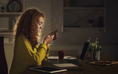 Çalışma evde geç akşam kadar serbest meslek