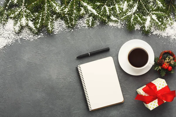 Noel dilek listesinde gri tablo arka planı