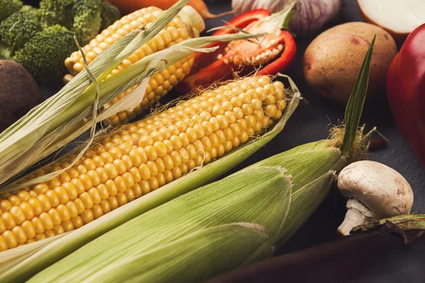 Taze parlak sebze arka plan