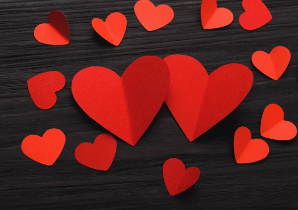 Fondo de San Valentín, corazones hechos a mano en madera con espacio para copiar —  Fotos de Stock