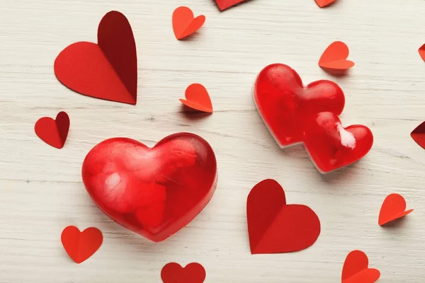Valentine day background, handmade hearts on wood with copy space — Stock Photo, Image