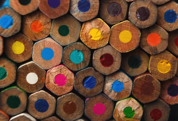 Renkli kalemler ipuçları, arka plan sanat yığını — Stok fotoğraf