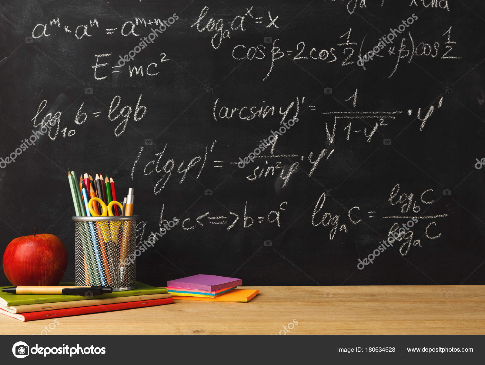 Back to school conceptual background Stock Photo by ©Milkos 180634628