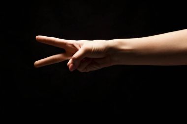 El gösterir ikinci ihbarı izole