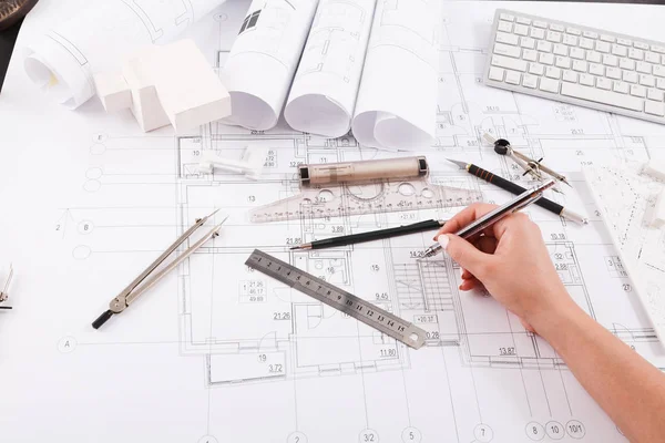 Architect drawing architectural project — Stock Photo, Image