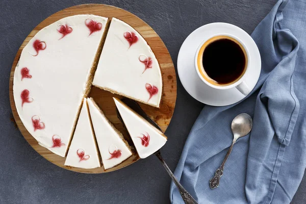 New York cheesecake on dark background — Stock Photo, Image