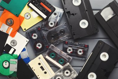 Retro depolama çoklu ortam aygıtlarında Üstten Görünüm