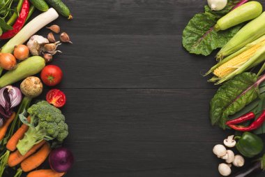 Renkli taze organik sebze kenarlık