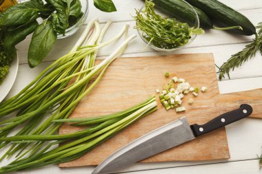 Kesme soğan taze salata en iyi görünüm için
