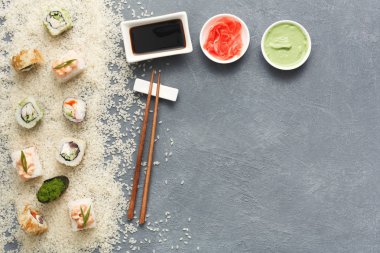 Suşi roll ve gunkan dizi en iyi görüntüyü