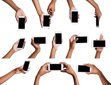 Siyah erkek işaret, cep telefonu tutan eller