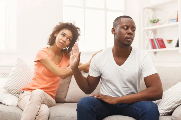 Young black couple quarreling at home — Stock Photo, Image