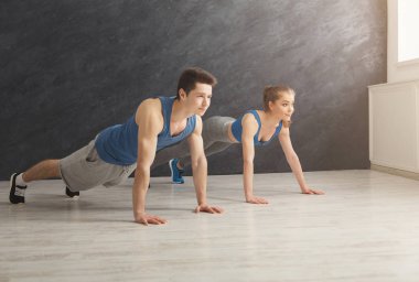 Kaç yapımı tahta veya push up kapalı egzersiz