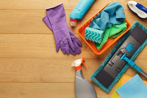 Cleaning supplies and products for home tidying up — Stock Photo, Image
