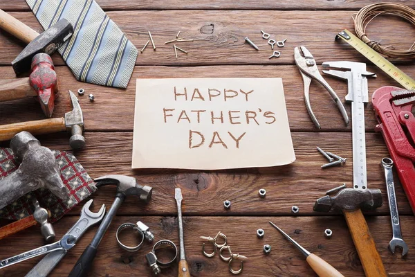 Happy Fathers Day fond, carte avec des outils de réparation — Photo