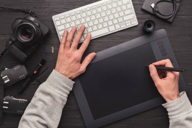 Tasarımcı el grafik tablet ve klavye