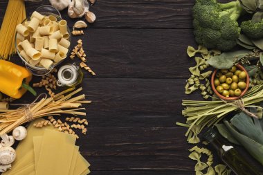 Pişirme el yapımı makarna arka plan, üstten görünüm