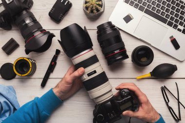 Temizlendikten sonra fotoğraf makinesinin bakım