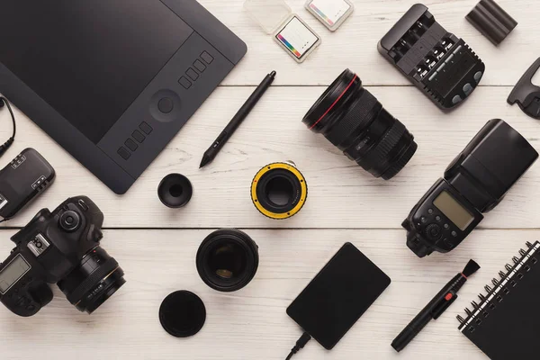 Equipo personal diverso para el fotógrafo — Foto de Stock