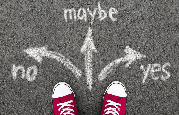 Мбаппе выбирает между "да" и "нет"
