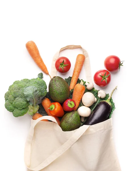 环保棉购物袋，附有新鲜清洁蔬菜 — 图库照片
