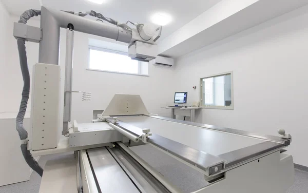 Високоякісна багатофункціональна рентгенівська або рентгенівська машина — стокове фото