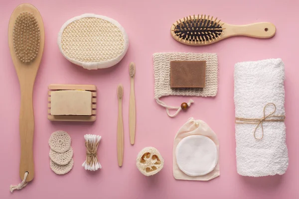 Creative flat lay of natural spa accessories with cocoa soap — 图库照片