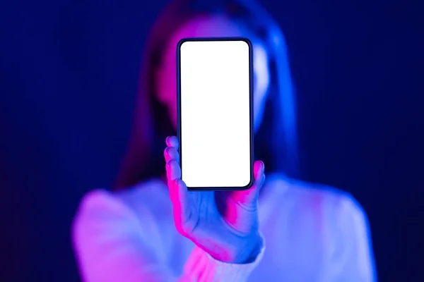 Mockup. Woman showing blank smartphone screen, closeup — Stok fotoğraf