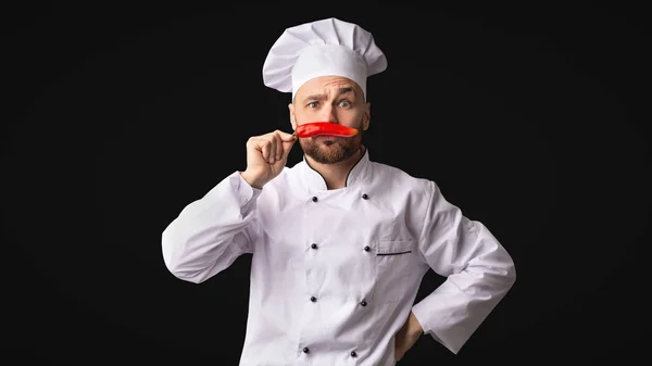 Funny Chef Holding Red Pepper Near Face Posing, Studio, Panorama — Stock Photo, Image