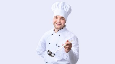 Ladle Soup Spoon, Stüdyo Çekimi, Panorama ile Mutlu Aşçı Pozisyonu