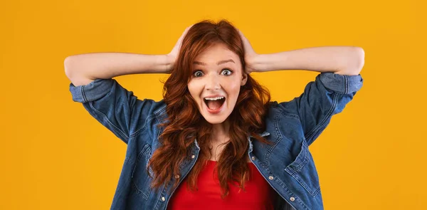 Excited Girl Shouting Touching Head Posing Over Yellow Background, Panorama — Stock fotografie