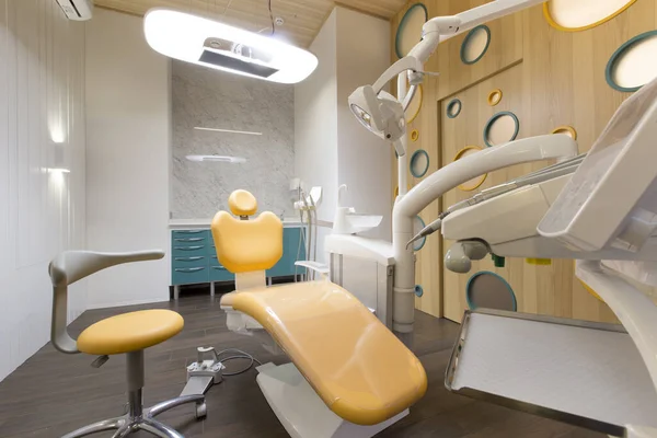 Estomatologia interior de crianças clínica odontológica, sem pessoas — Fotografia de Stock