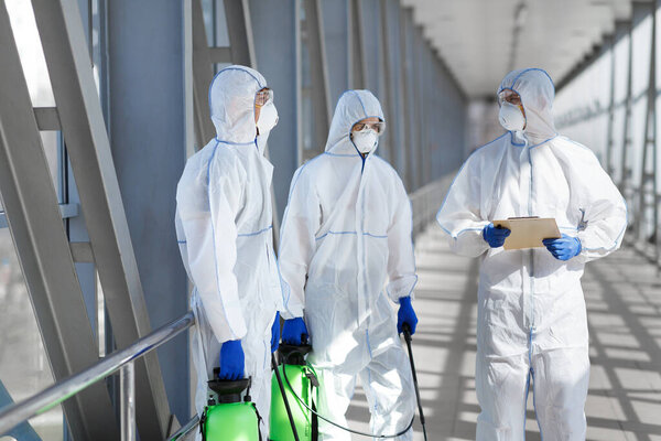 Оставайтесь дома, пока эпидемия коронавируса, мировая пандемия
