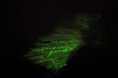 Yeşil soyut patlama. Renk tozunun patlaması.