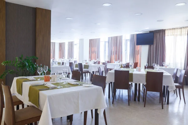 Luxury restaurant interior. Nobody inside at day — Stock Photo, Image
