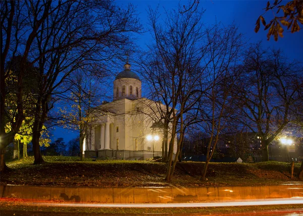 Jalá, Alexander Nevsky Iglesia en la noche — Foto de Stock