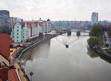 Kaliningrad. Sabahı limanda