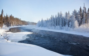 Güzel kış aylarında Rus Karelya