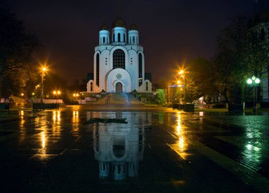 Kaliningrad, tapınak İsa'nın kurtarıcı akşam
