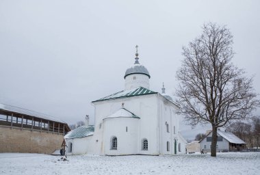 Izborsk kalede kış ve St. Nicholas Katedrali