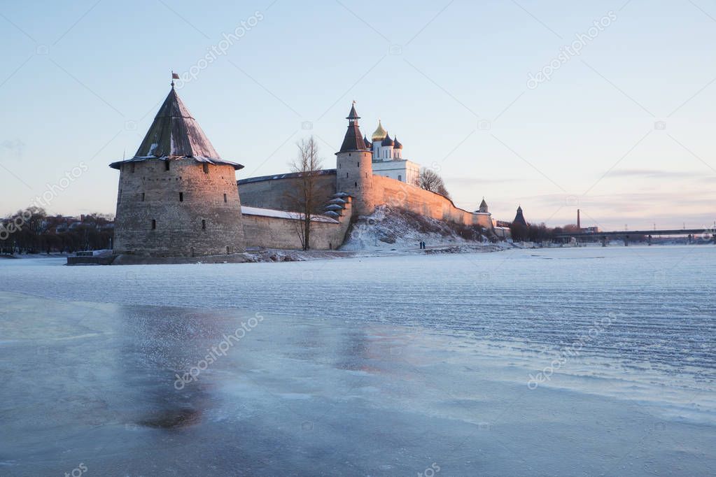 Attraction - Pskov Kremlin and Trinity Cathedral