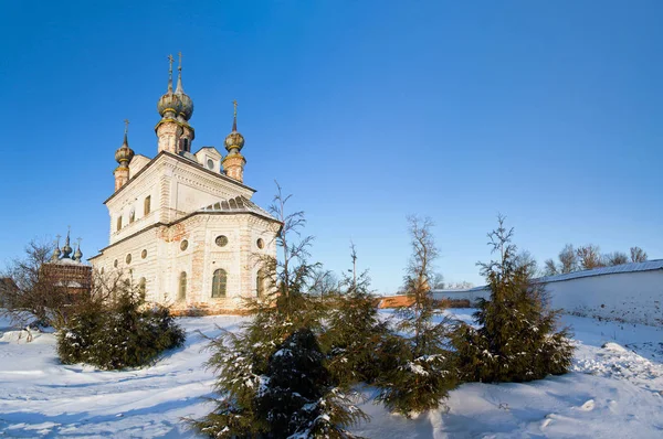 Church of Archangel Michael in winter Yuryev-Polsky — Stock Photo, Image