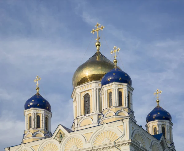 Kasaba Yelets, Lipetsk bölge katedralde yükseliş