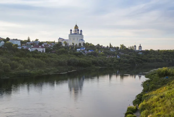 地図を表示、リペツク地域の町で昇天大聖堂 — ストック写真